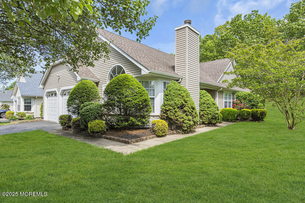 3167 Wood Spring Lane, Toms River, New Jersey image 3