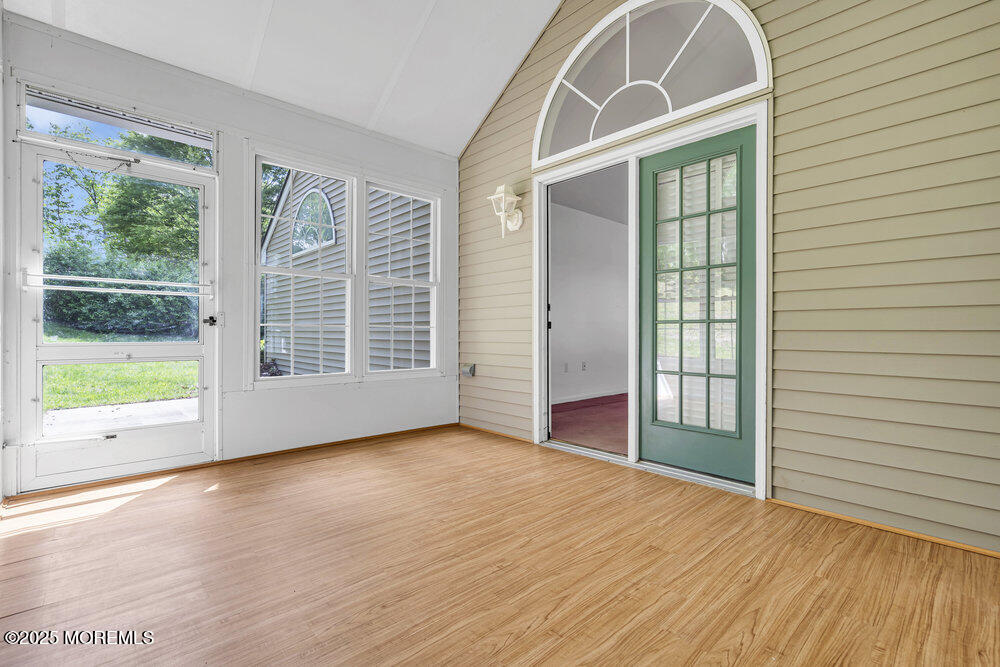 3167 Wood Spring Lane, Toms River, New Jersey image 21