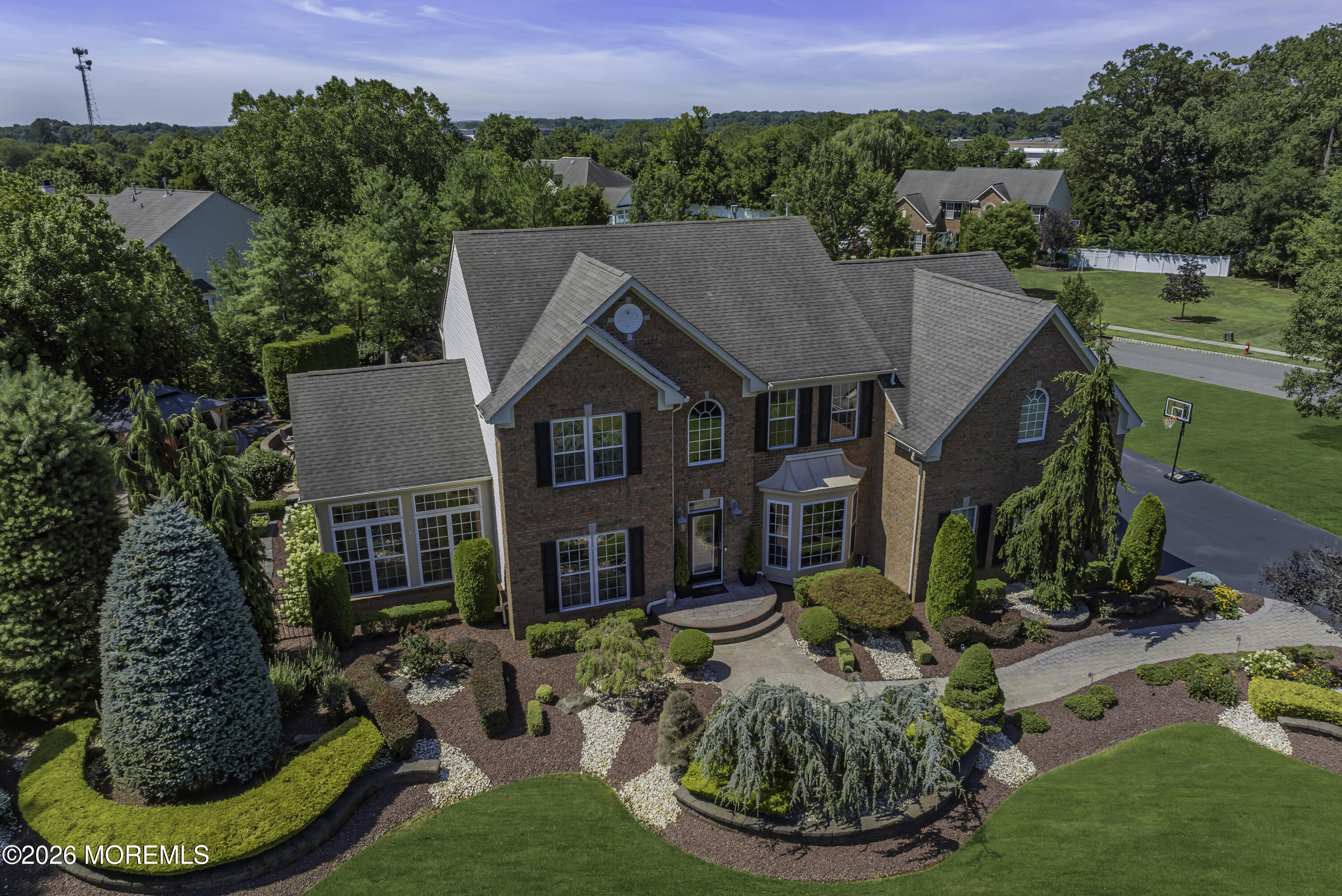 10 Yearling Place