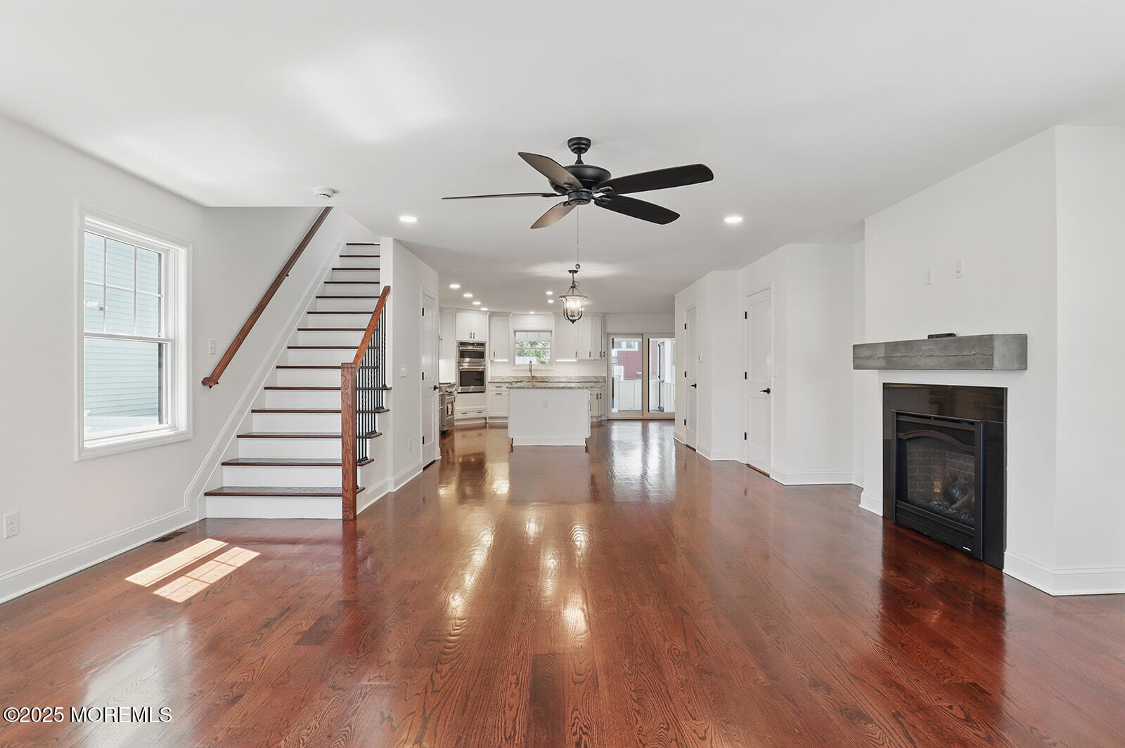 18 Neptune Place