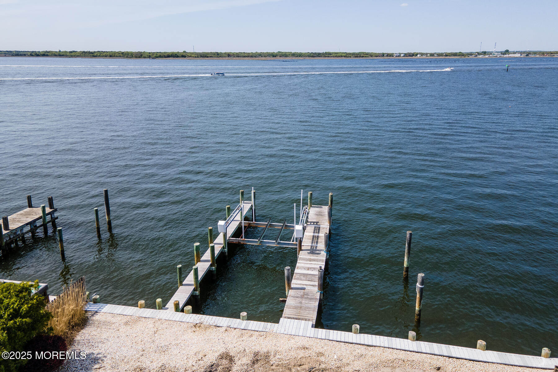 275 Curtis Point Drive, Mantoloking, New Jersey image 17