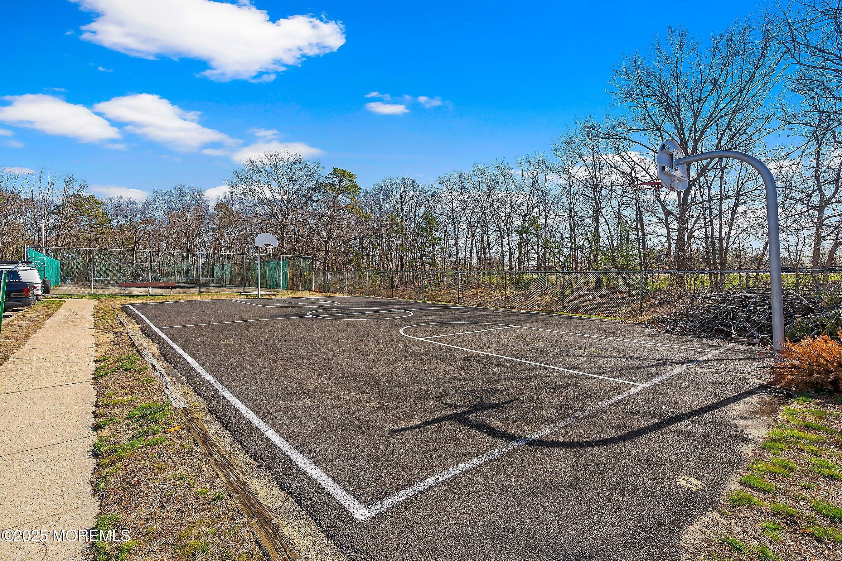 1406 Isabella Court, Brick, New Jersey image 25