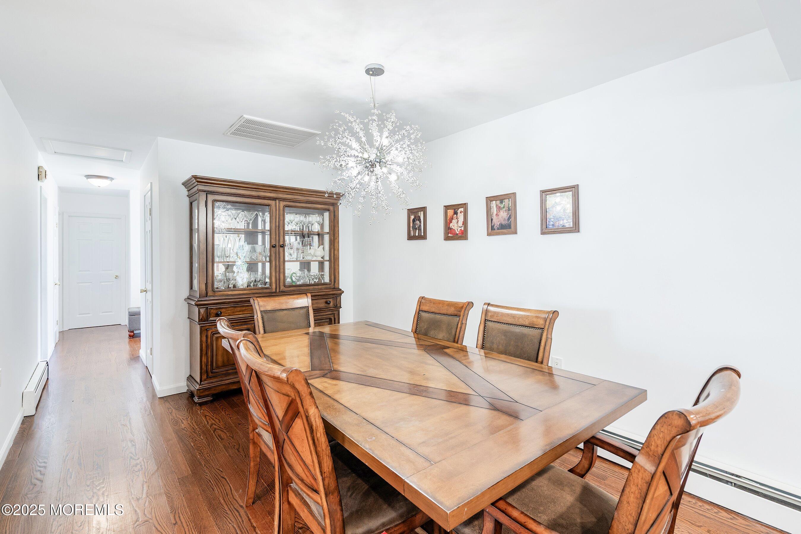 152 Biabou Drive, Toms River, New Jersey image 5