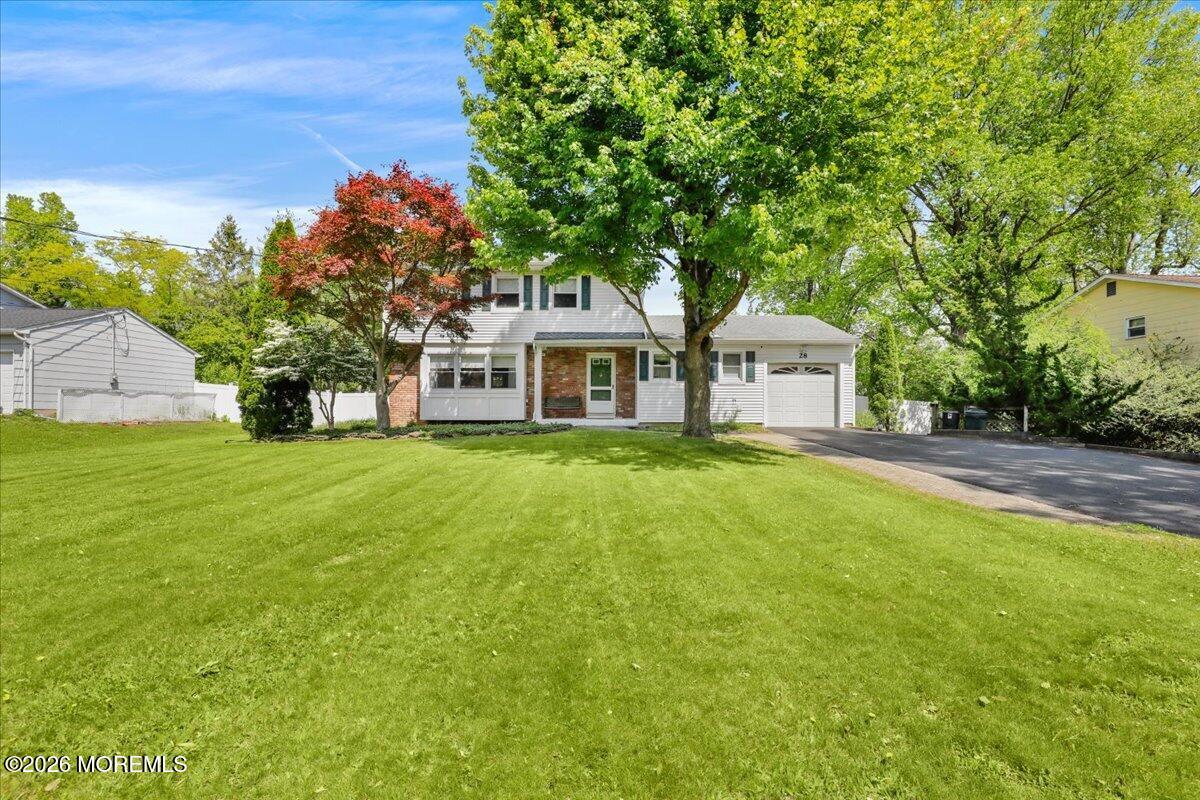 28 Bunker Hill Drive