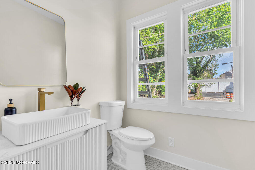 208 Liverpool Avenue, Egg Harbor City, New Jersey image 23