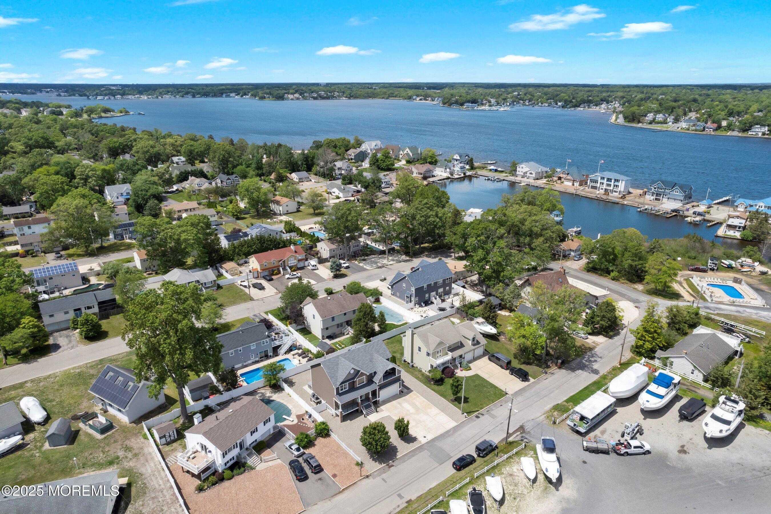 22 Corrigan Avenue, Pine Beach, New Jersey image 5