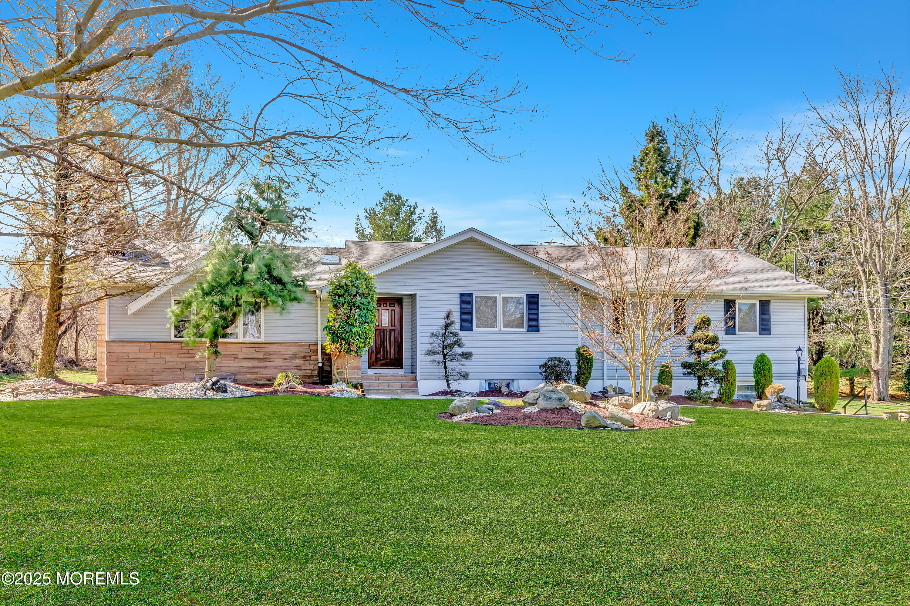 240 Burlington Road, Freehold, New Jersey image 20