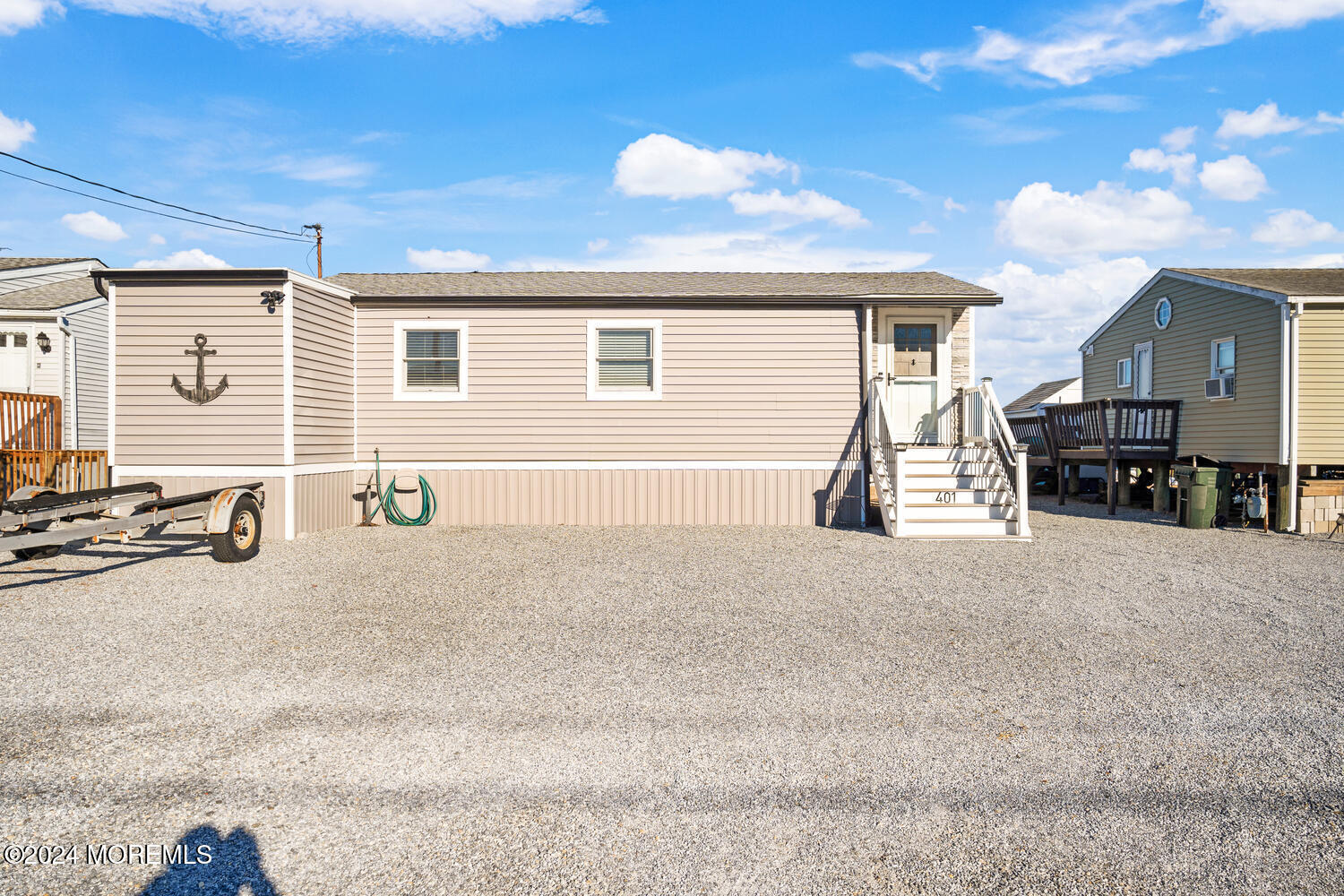 401 Kingfisher Road