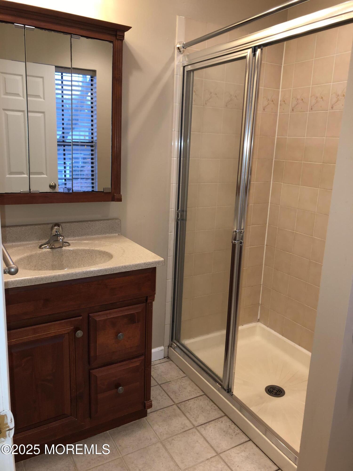 152 Chestnut Way #15-2, Manalapan, New Jersey image 19