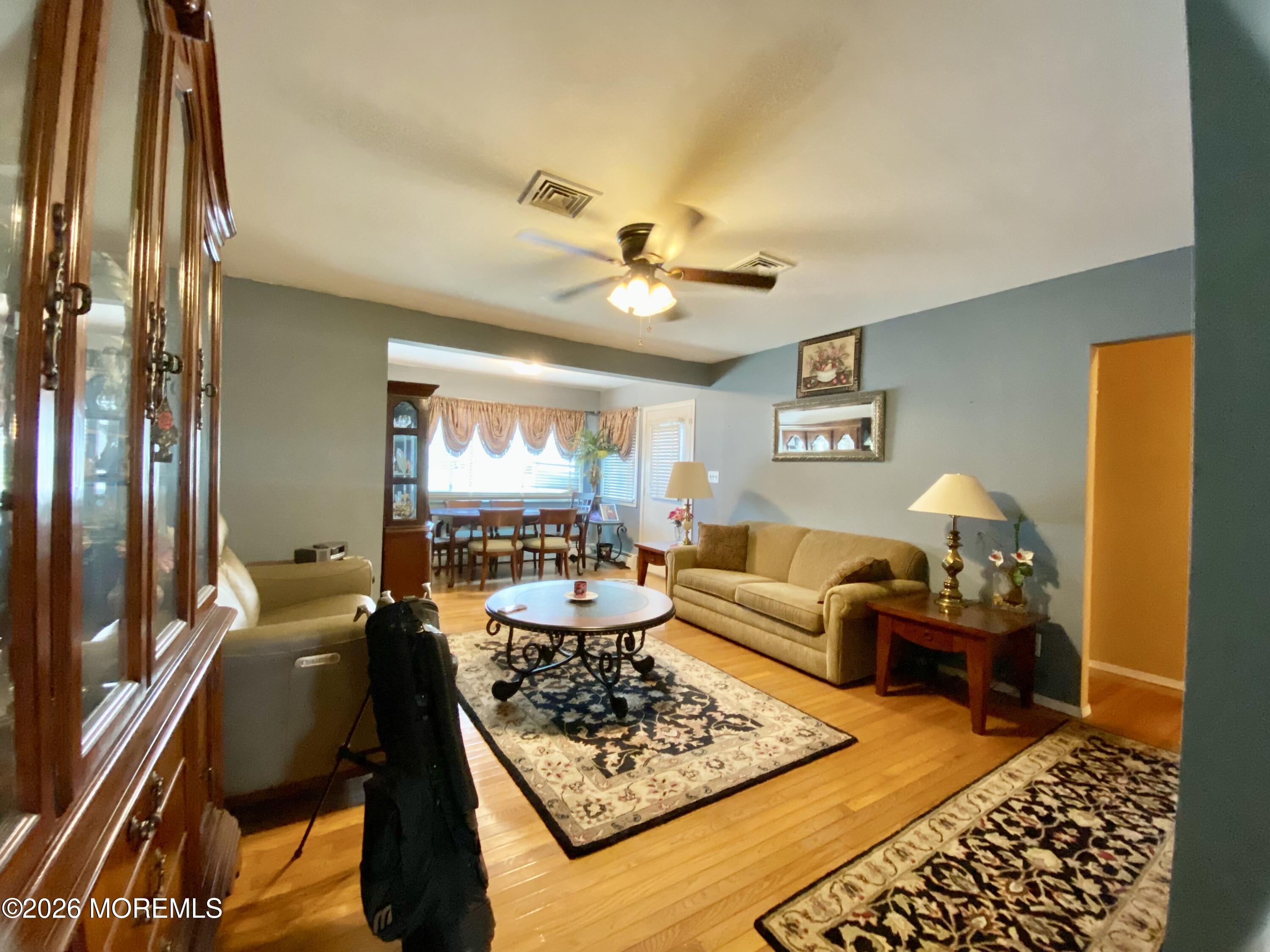 31 Pheasant Street B