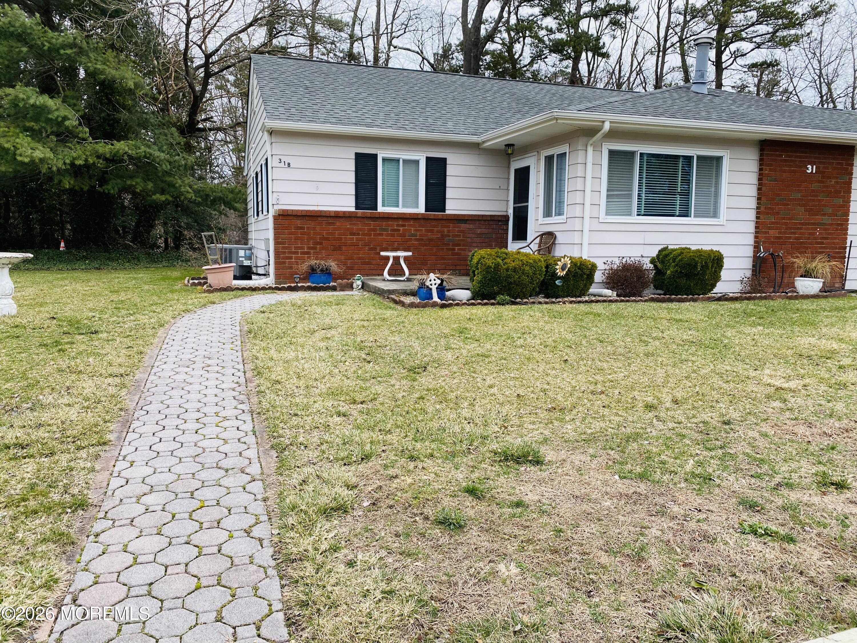 31 Pheasant Street B