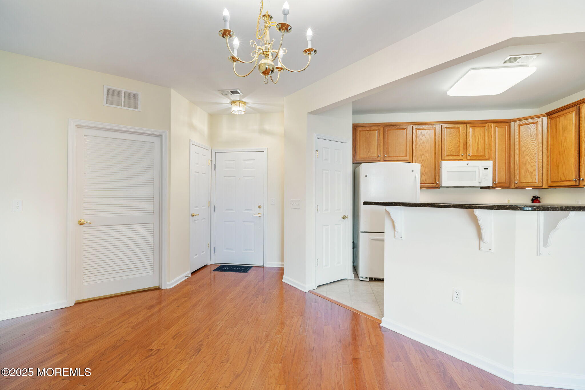 540 Cranbury Road #407, East Brunswick, New Jersey image 12