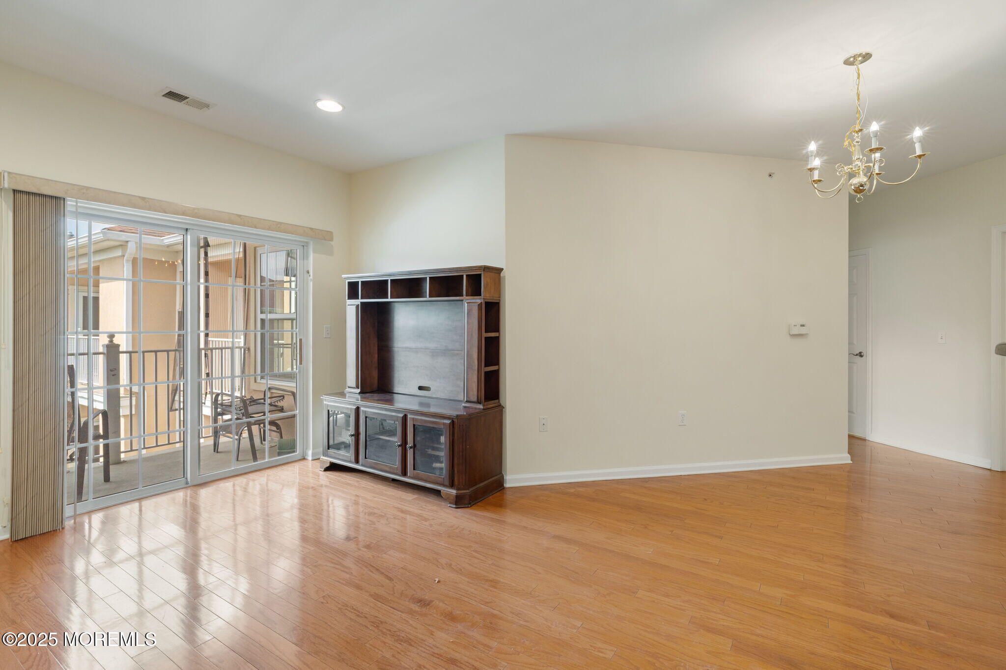 540 Cranbury Road #407, East Brunswick, New Jersey image 11