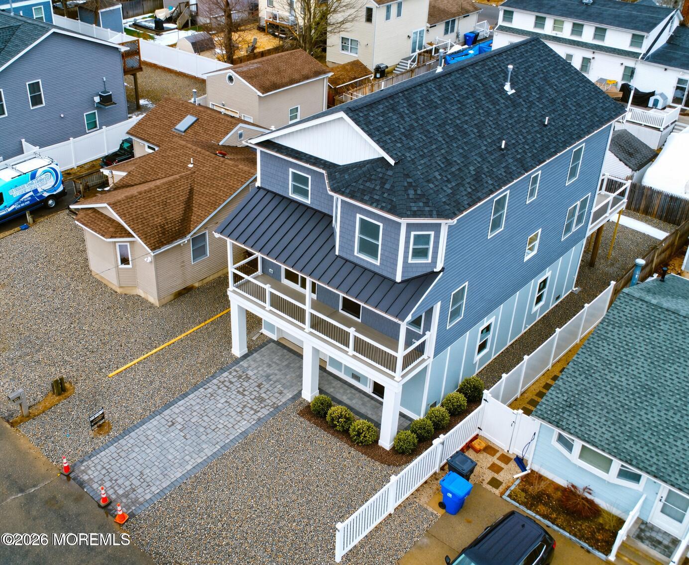 6 Holly Acres Drive