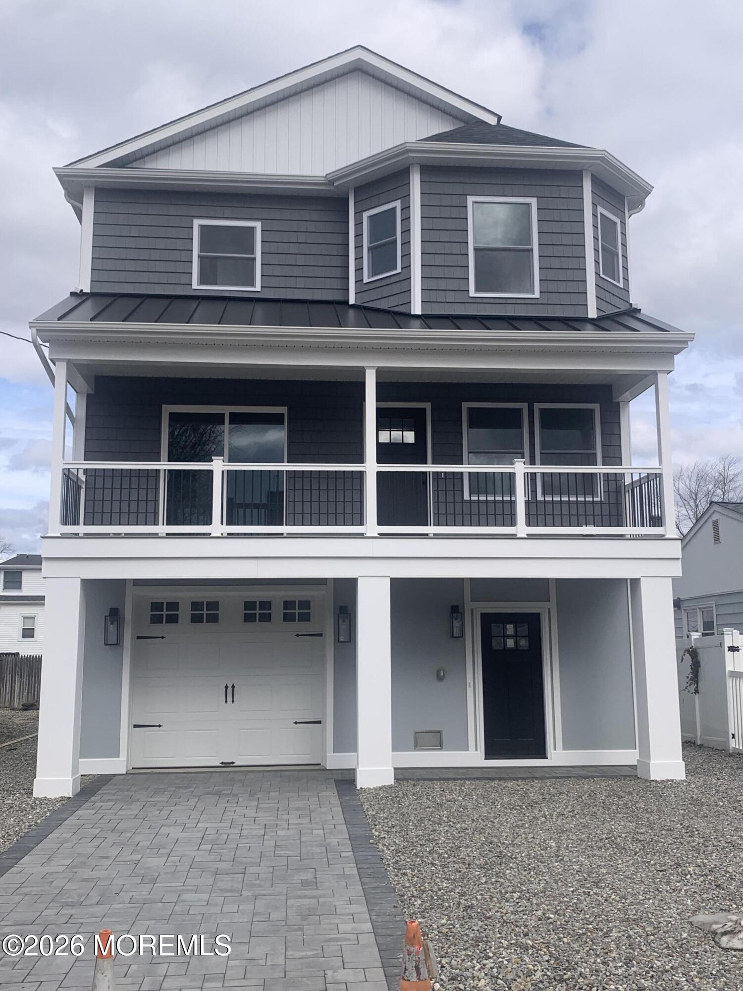 6 Holly Acres Drive