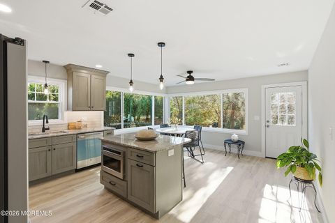 Homes For Sale - 143 Westbrook Drive<br/> Ocean County, Toms River, NJ 08757