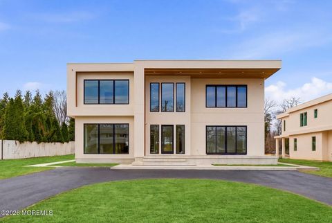 Homes For Sale - 46 Whalepond Road<br/> Oakhurst, NJ 07755