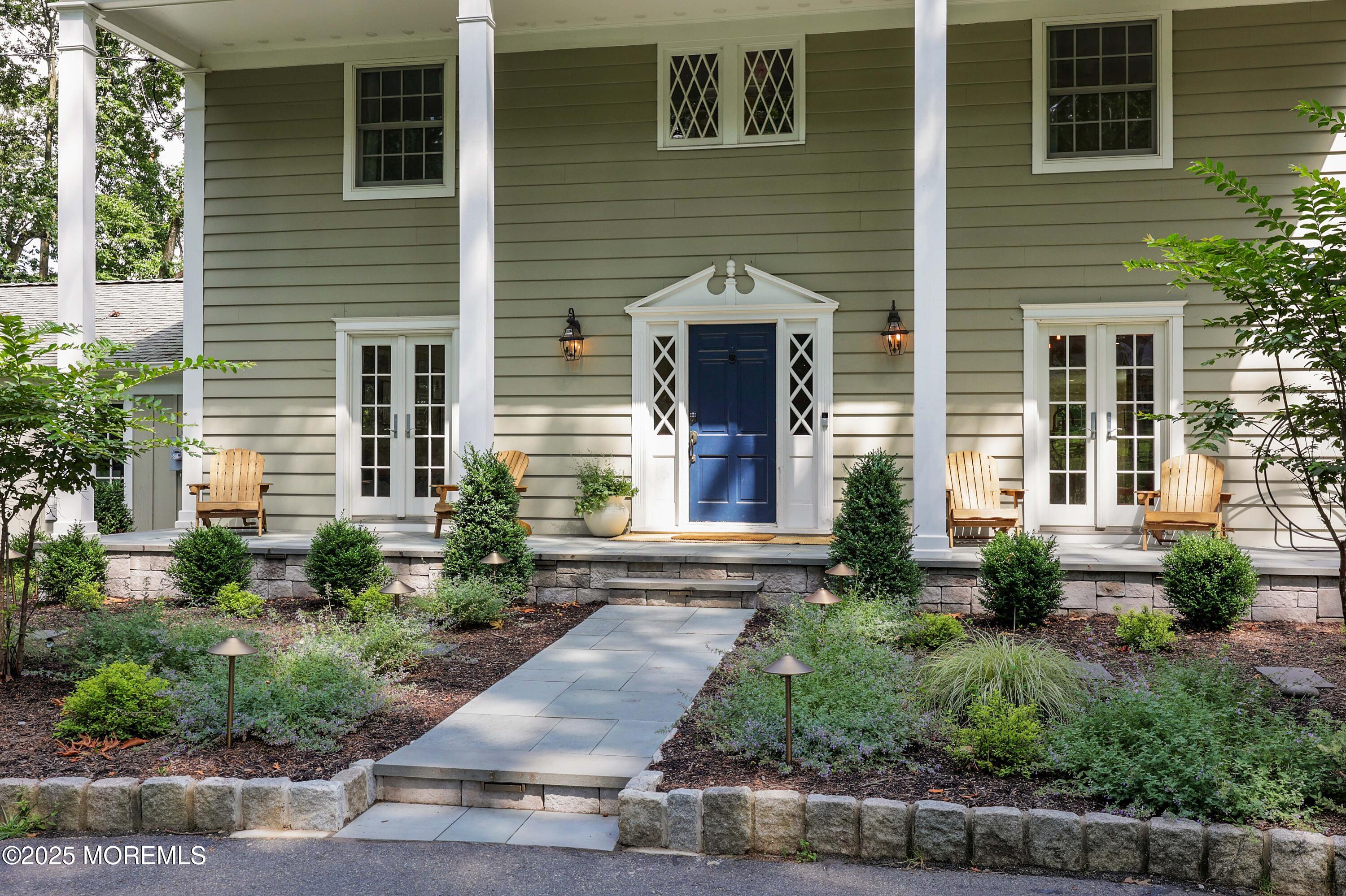 37 Squire Terrace