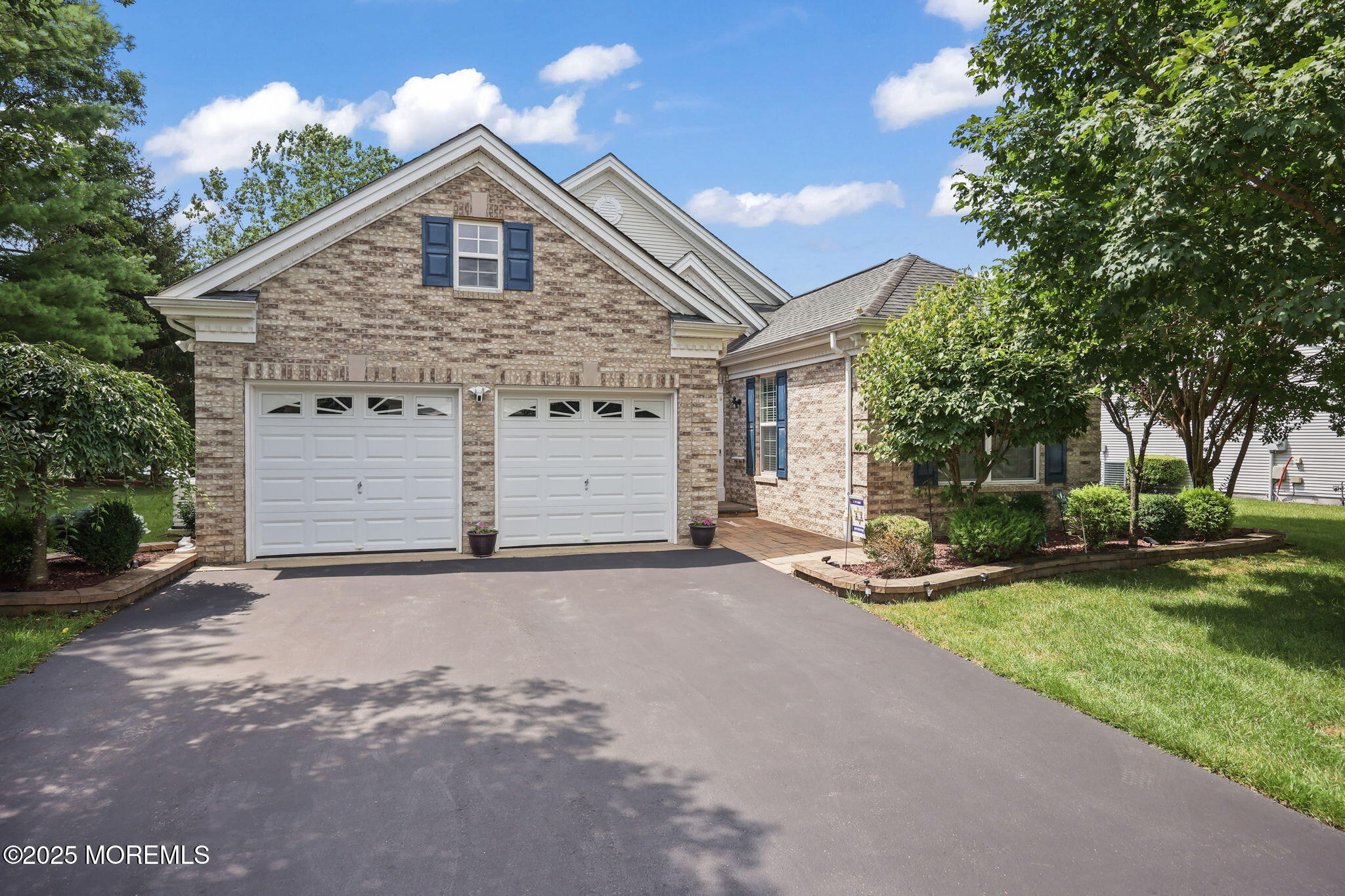 15 Nottingham Way