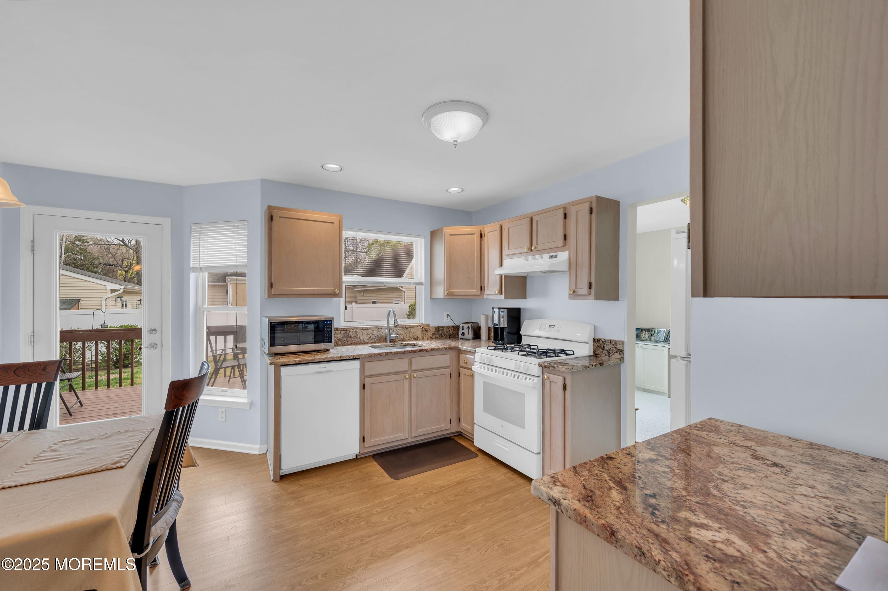 1447 Metedeconk Avenue, Brick, New Jersey image 8