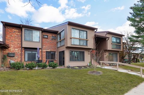 126 Manchester Court Red Bank NJ 07701