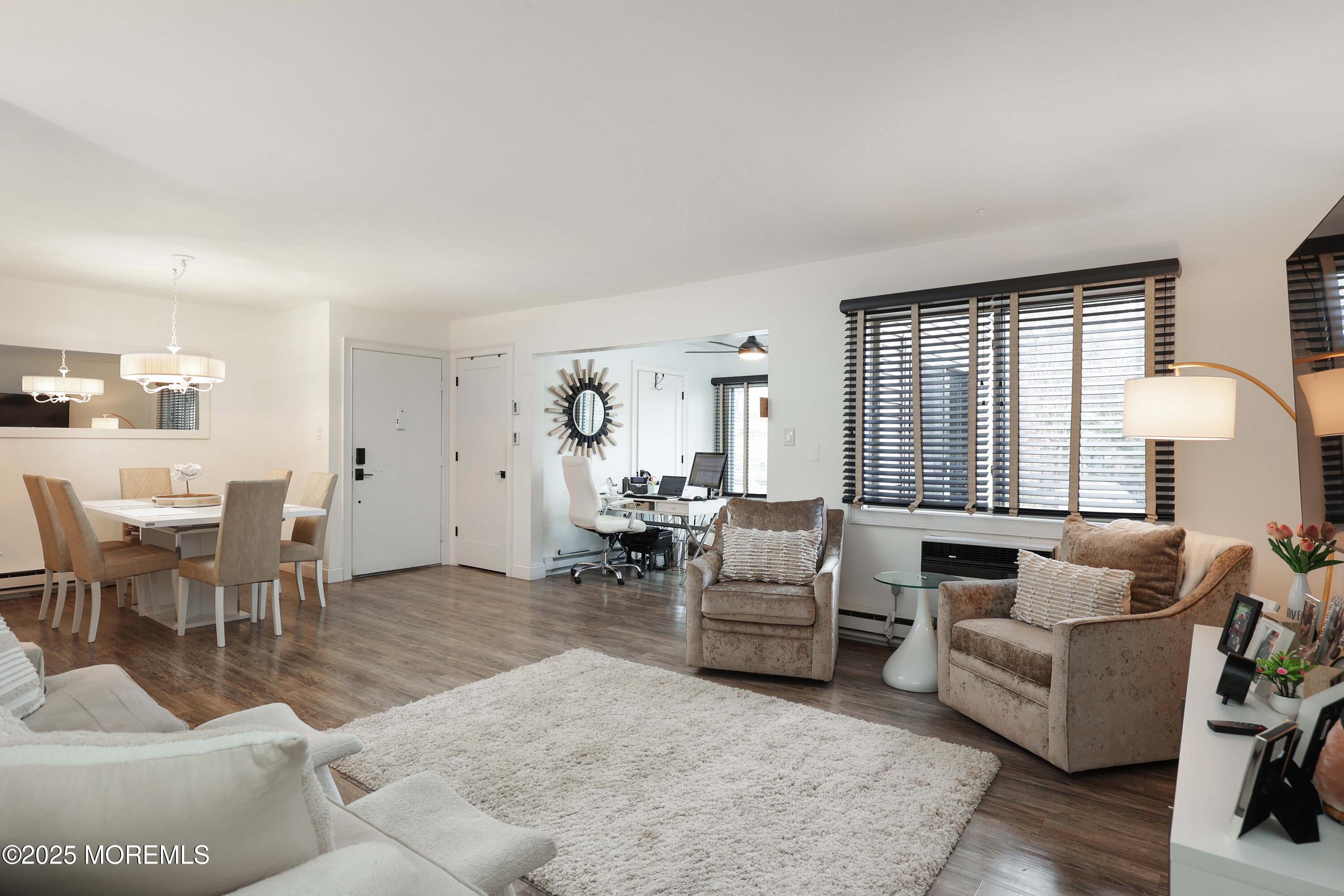 126 Manchester Court