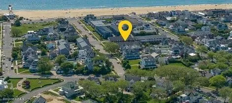 Belmar, New Jersey 07719, United States, 1 Bedroom Bedrooms, ,1 BathroomBathrooms,Residential,Pending,41410
