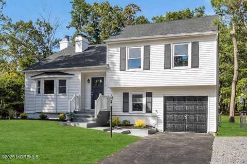 Photo of 91 Highland Drive, Barnegat, NJ 08005 (MLS # 22530081)
