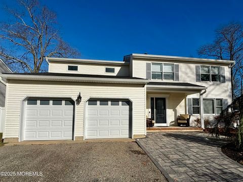 890 Roundtree Drive Toms River NJ 08753