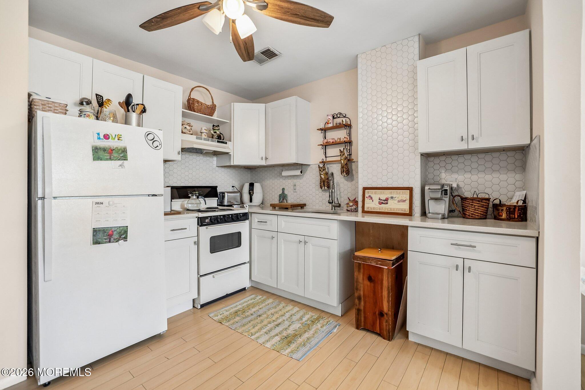 52 Pitman Avenue 3I