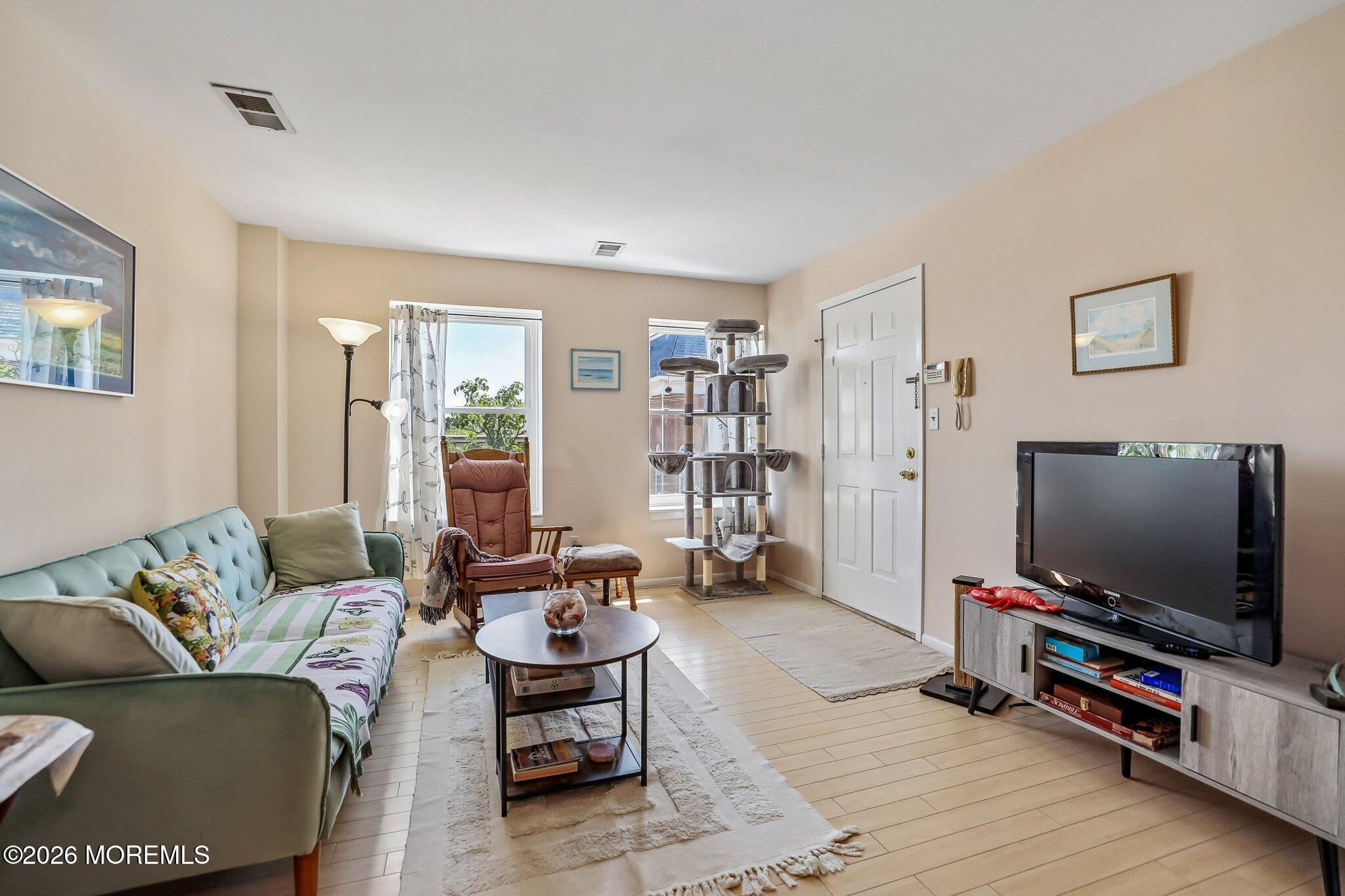52 Pitman Avenue 3I
