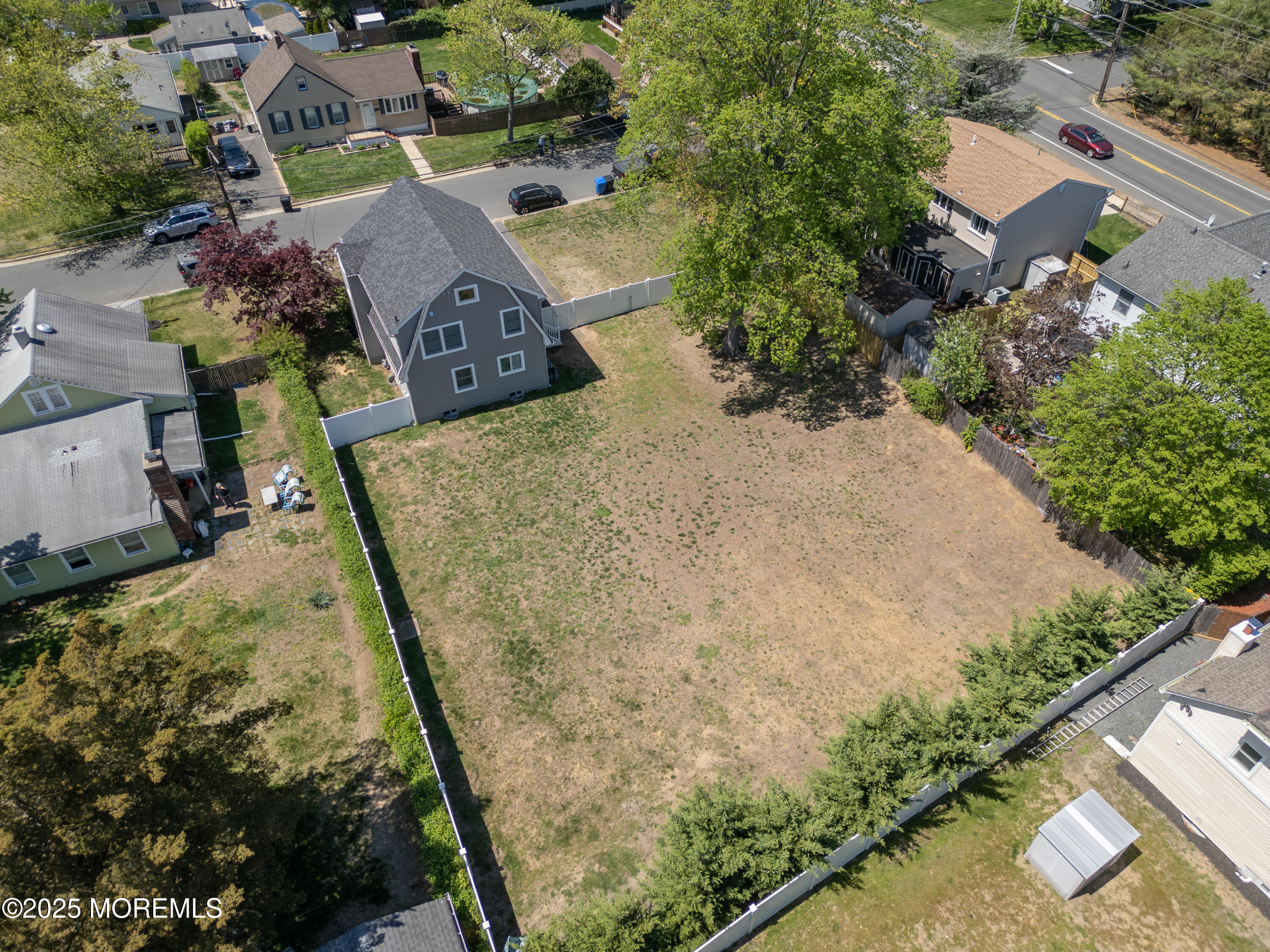 547 Greene Avenue, Belford, New Jersey image 27