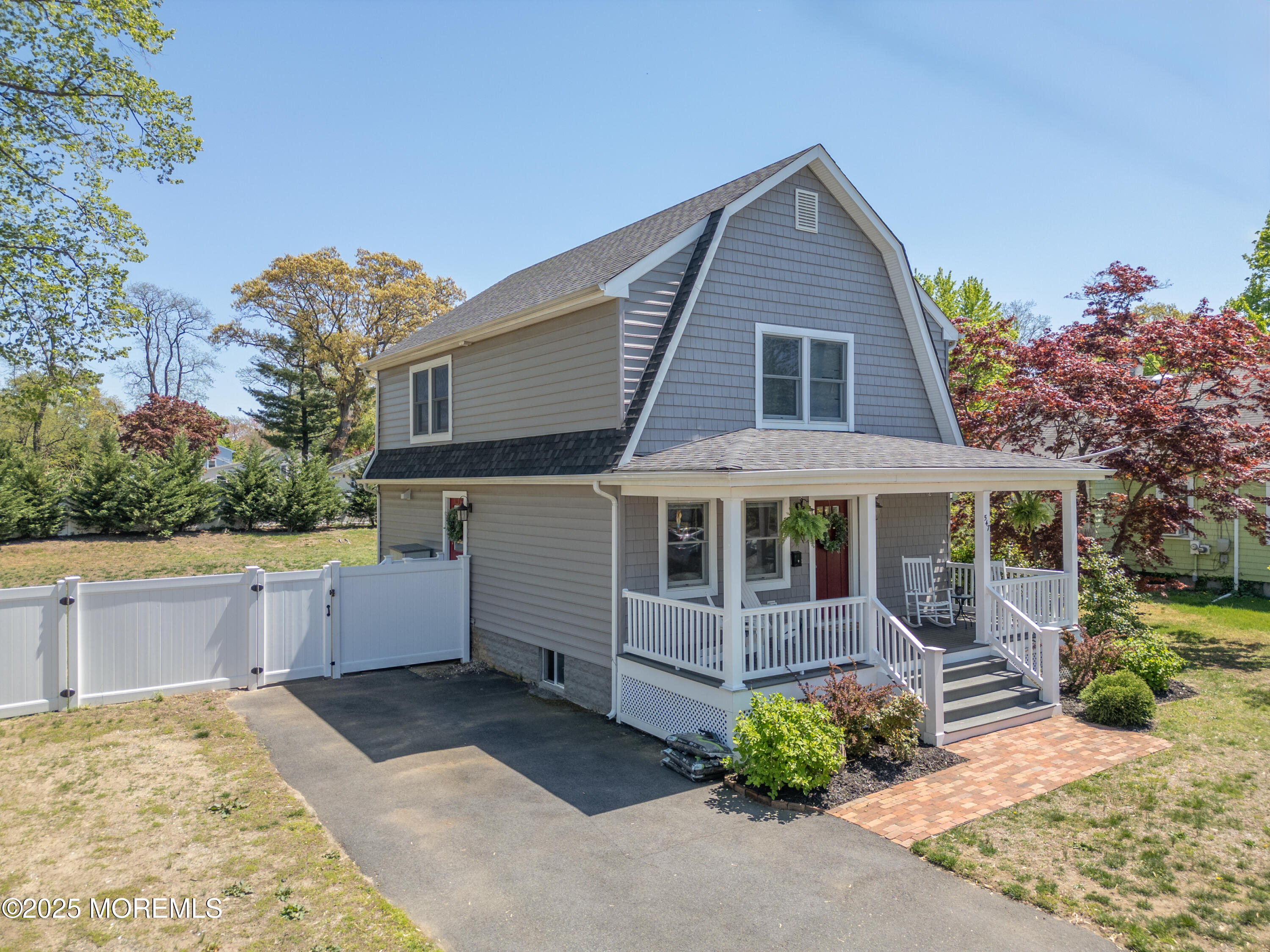 547 Greene Avenue, Belford, New Jersey image 2