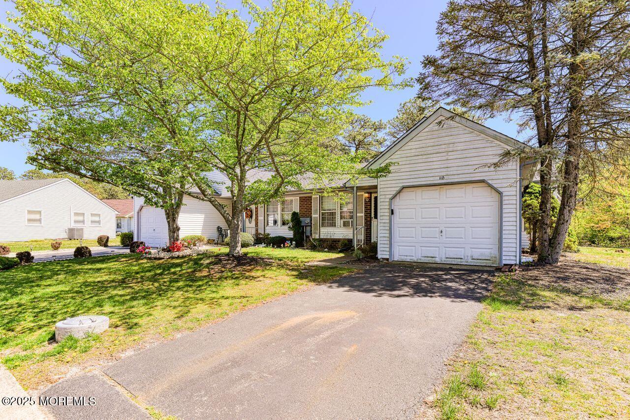 11B Greenwood Lane, Whiting, New Jersey image 1