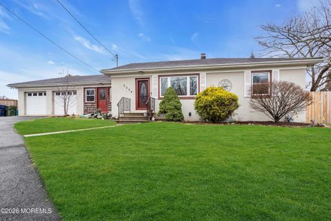 Photo of 505 Summit Street, Hightstown, NJ 08520 (MLS # 22601066)