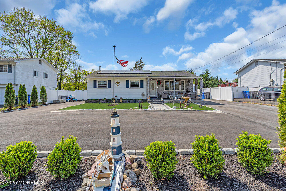 610 Vaughn Avenue, Toms River, New Jersey image 1
