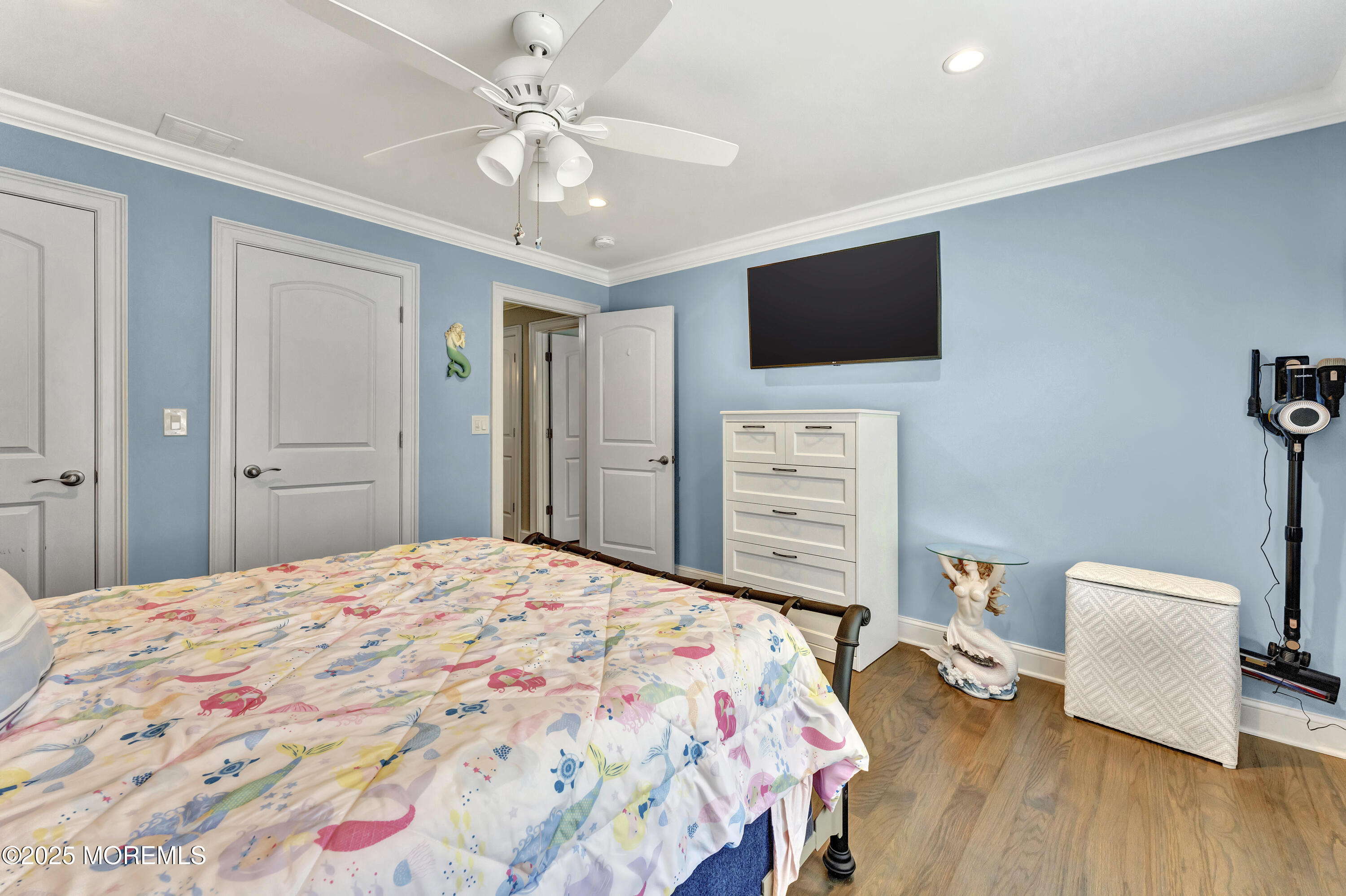 25 Briar Hill Drive, Manalapan, New Jersey image 33