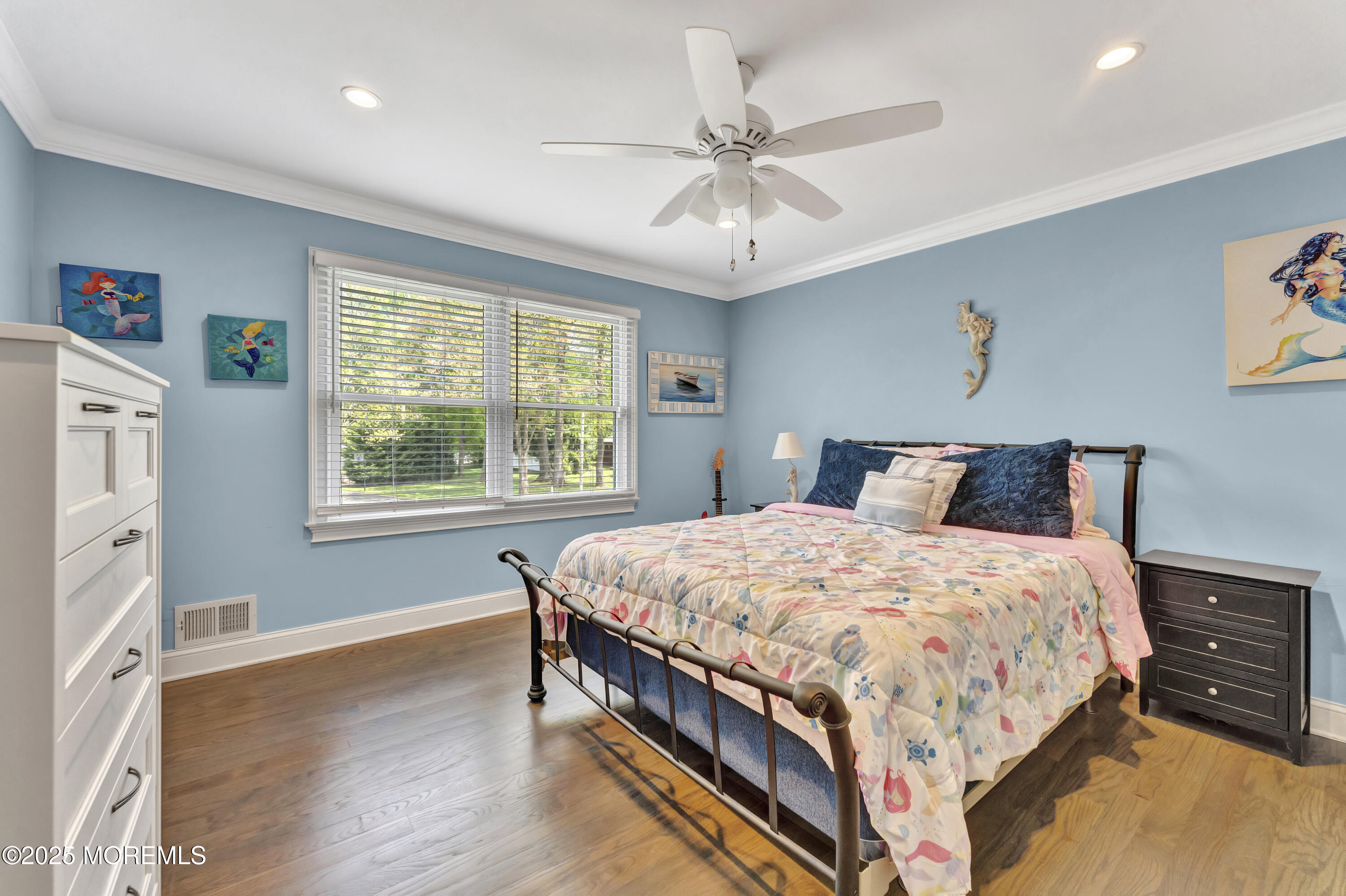 25 Briar Hill Drive, Manalapan, New Jersey image 32