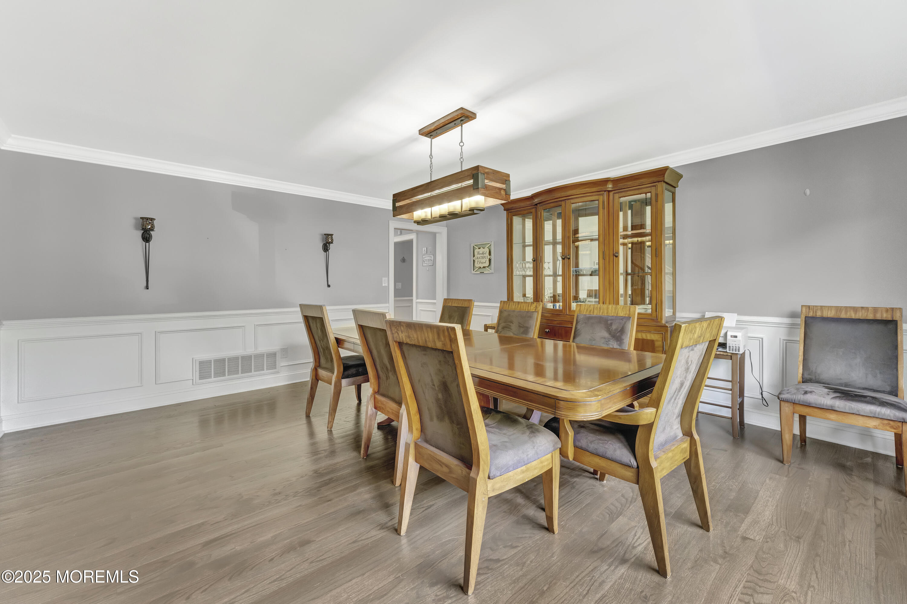 25 Briar Hill Drive, Manalapan, New Jersey image 21