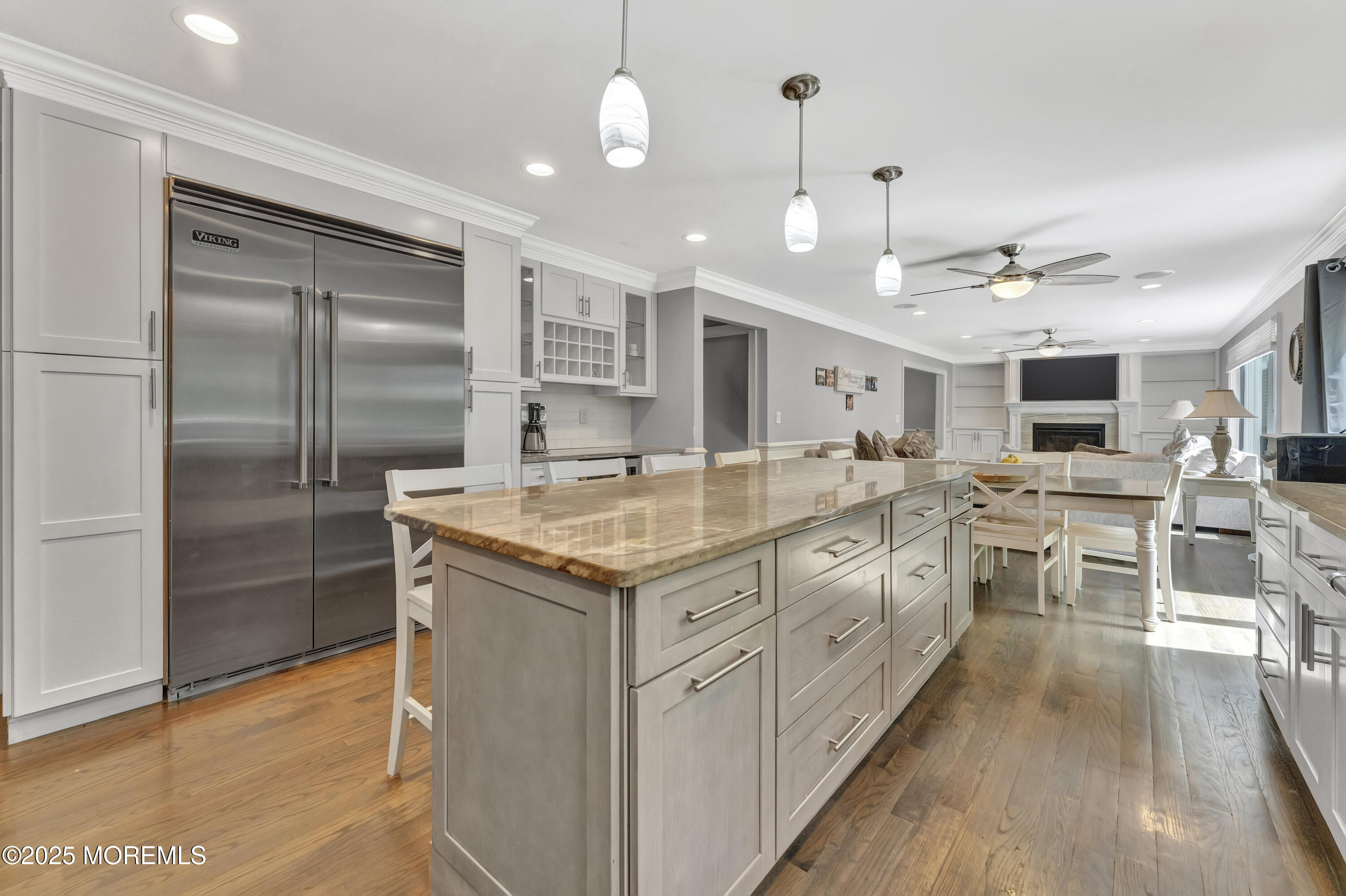 25 Briar Hill Drive, Manalapan, New Jersey image 10