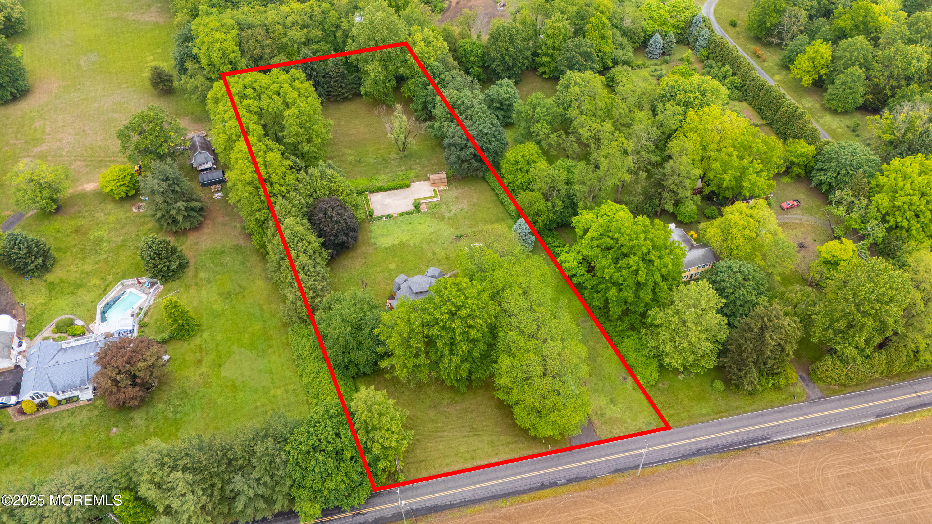 865 Windsor Perrineville Road, East Windsor, New Jersey image 38