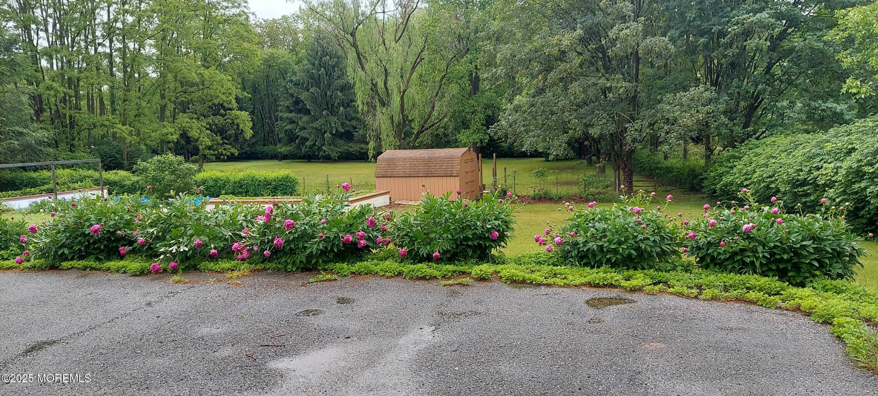 865 Windsor Perrineville Road, East Windsor, New Jersey image 29