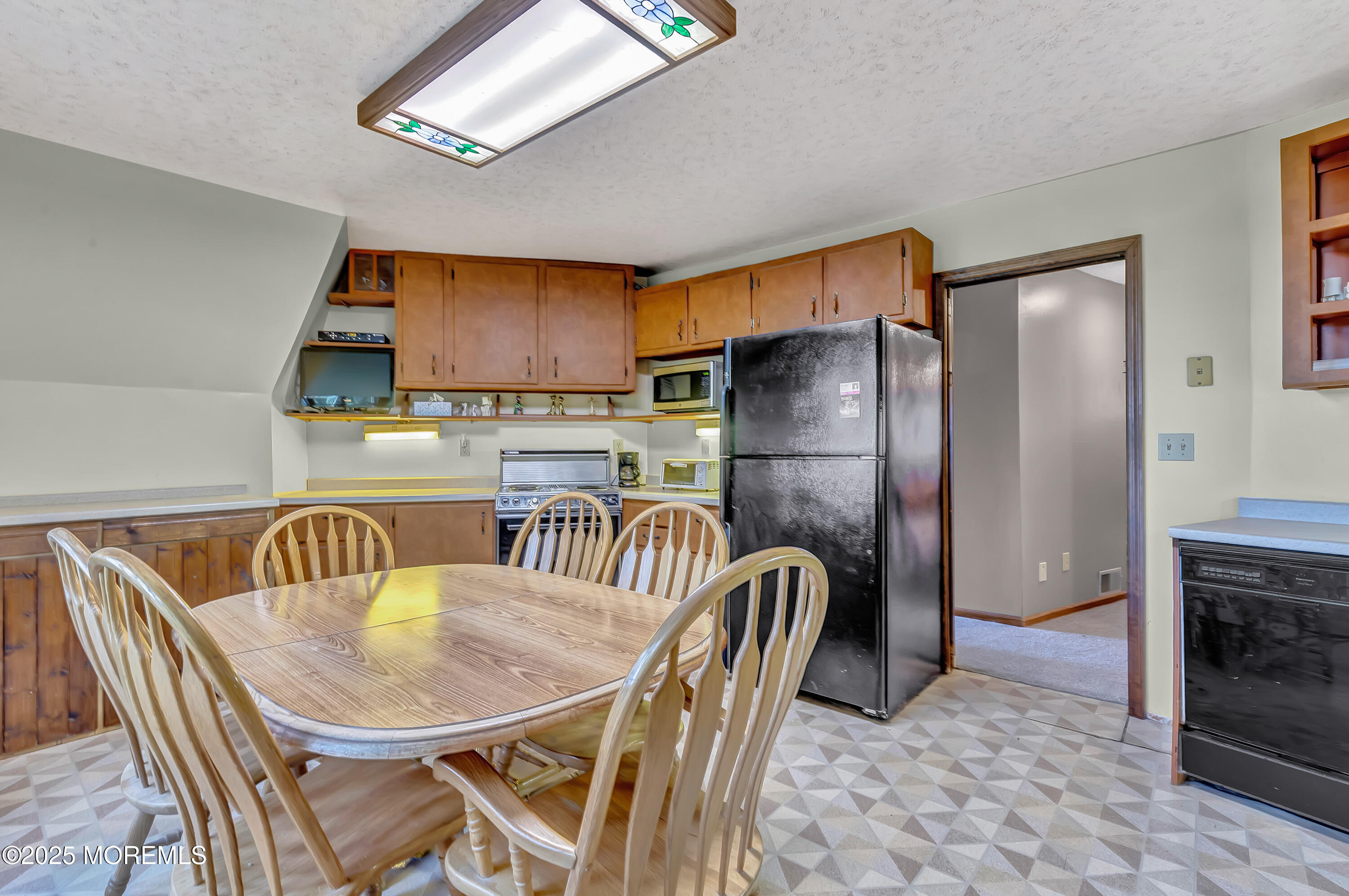 865 Windsor Perrineville Road, East Windsor, New Jersey image 6