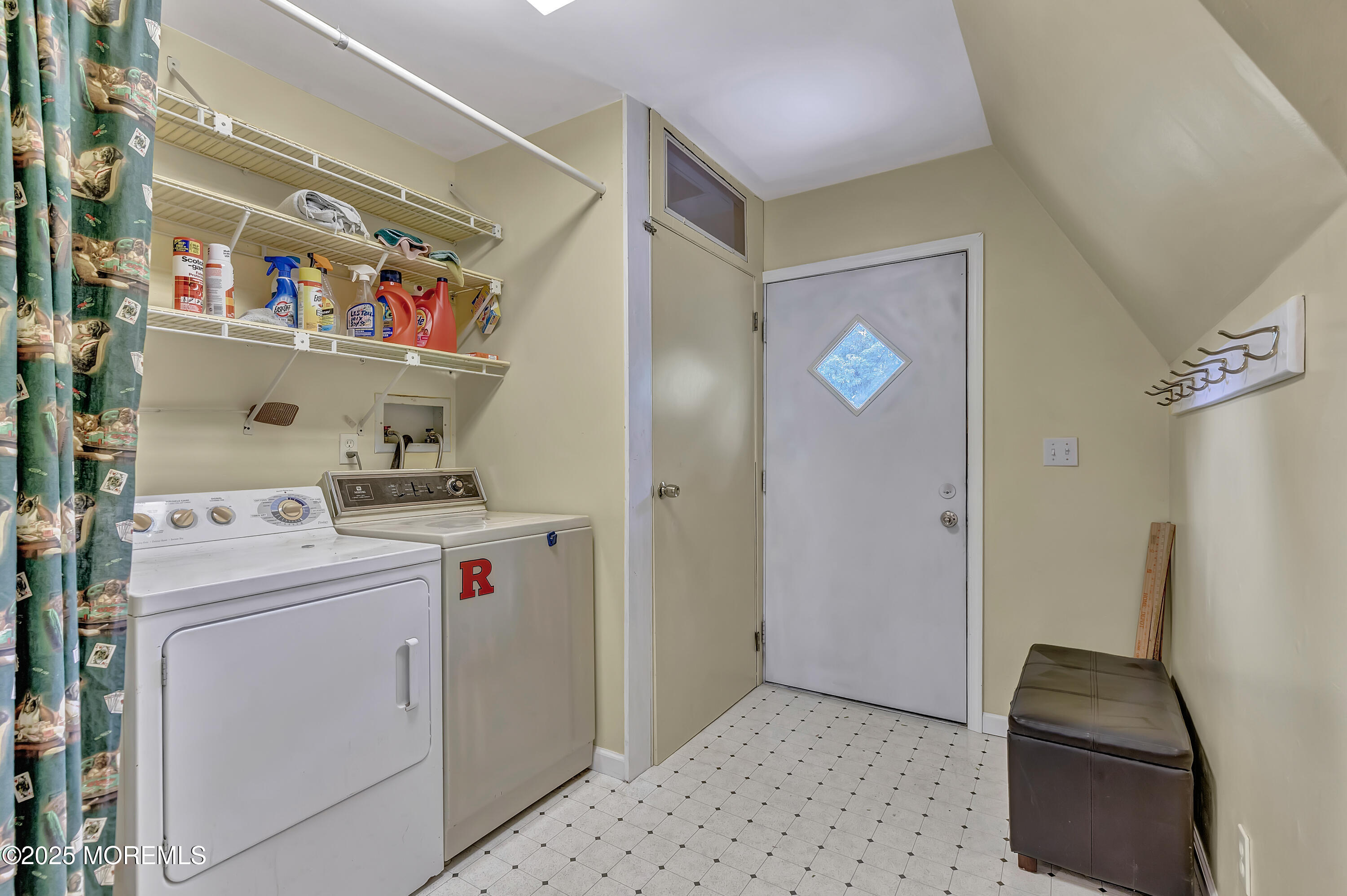 865 Windsor Perrineville Road, East Windsor, New Jersey image 3