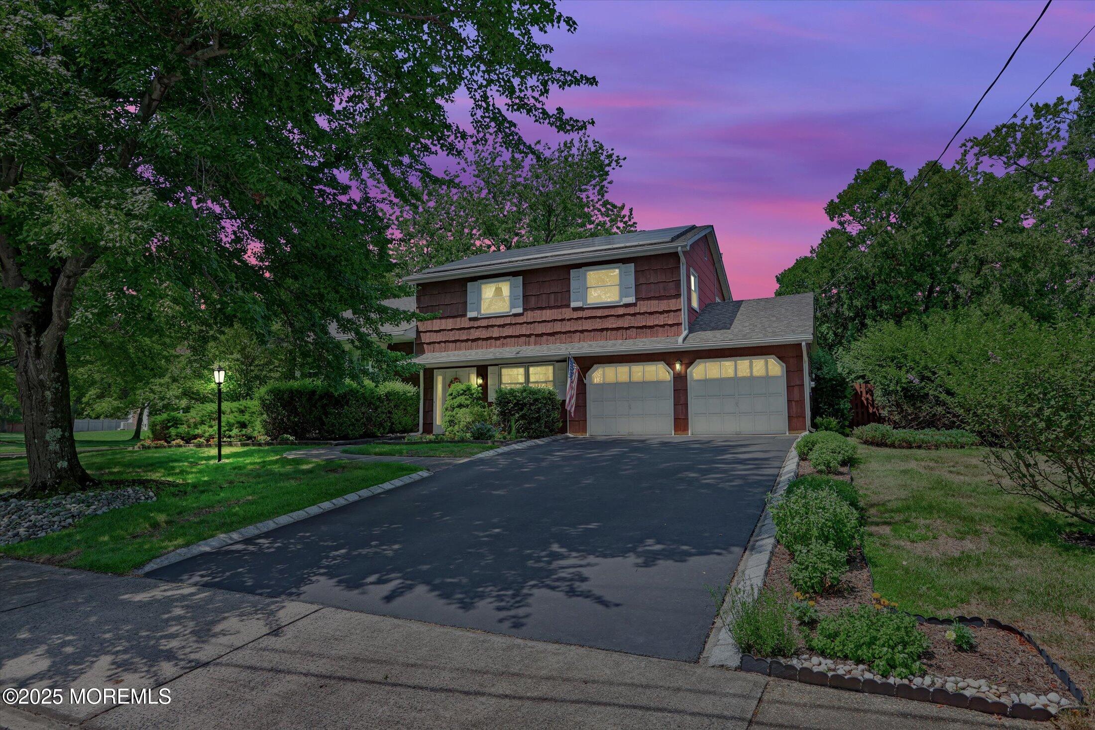 14 Canadian Woods Road