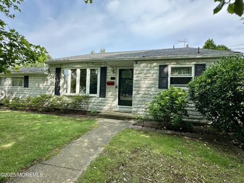404 Harmony Road Middletown NJ 07748