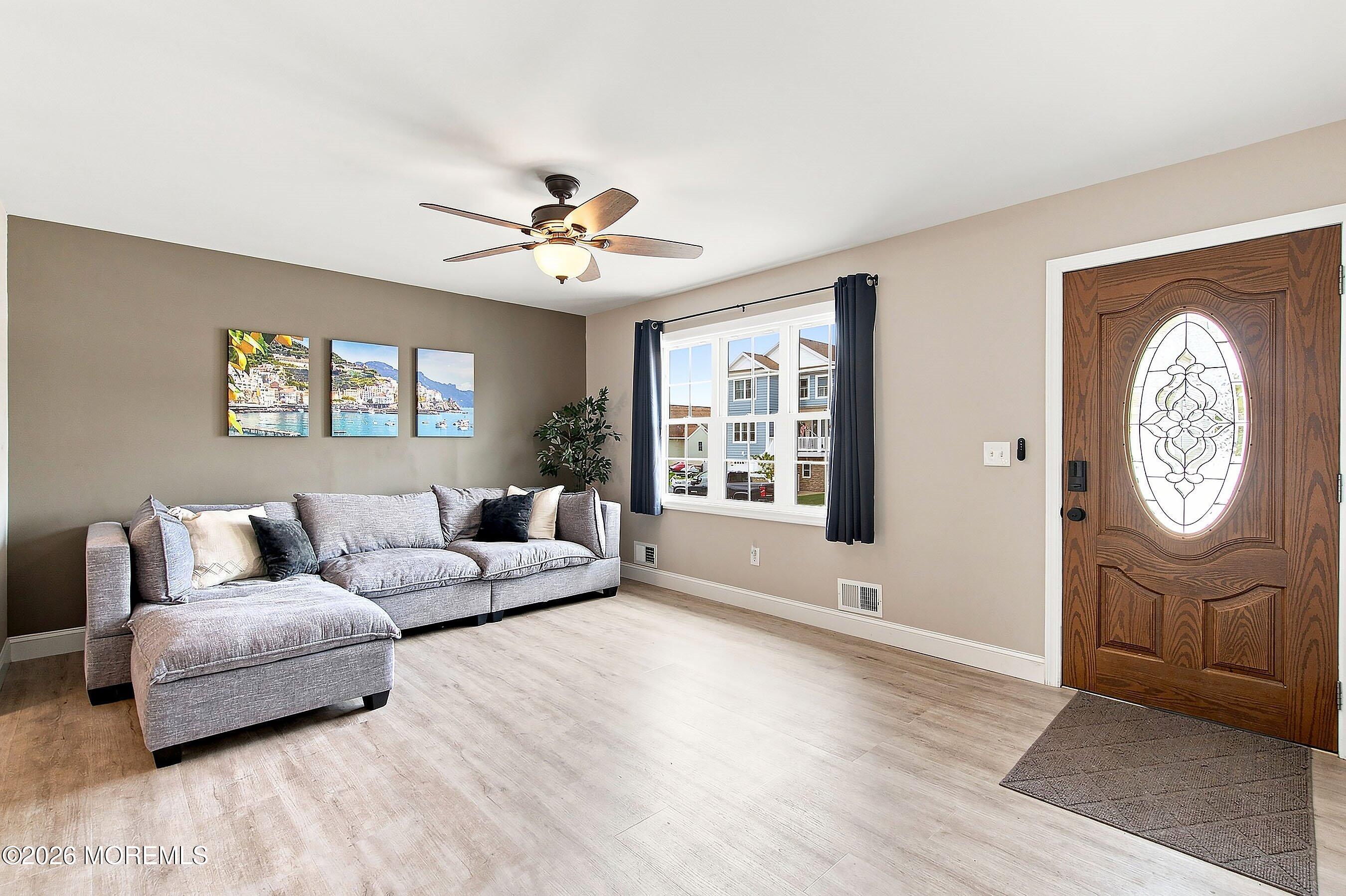 61 Sea Breeze Road