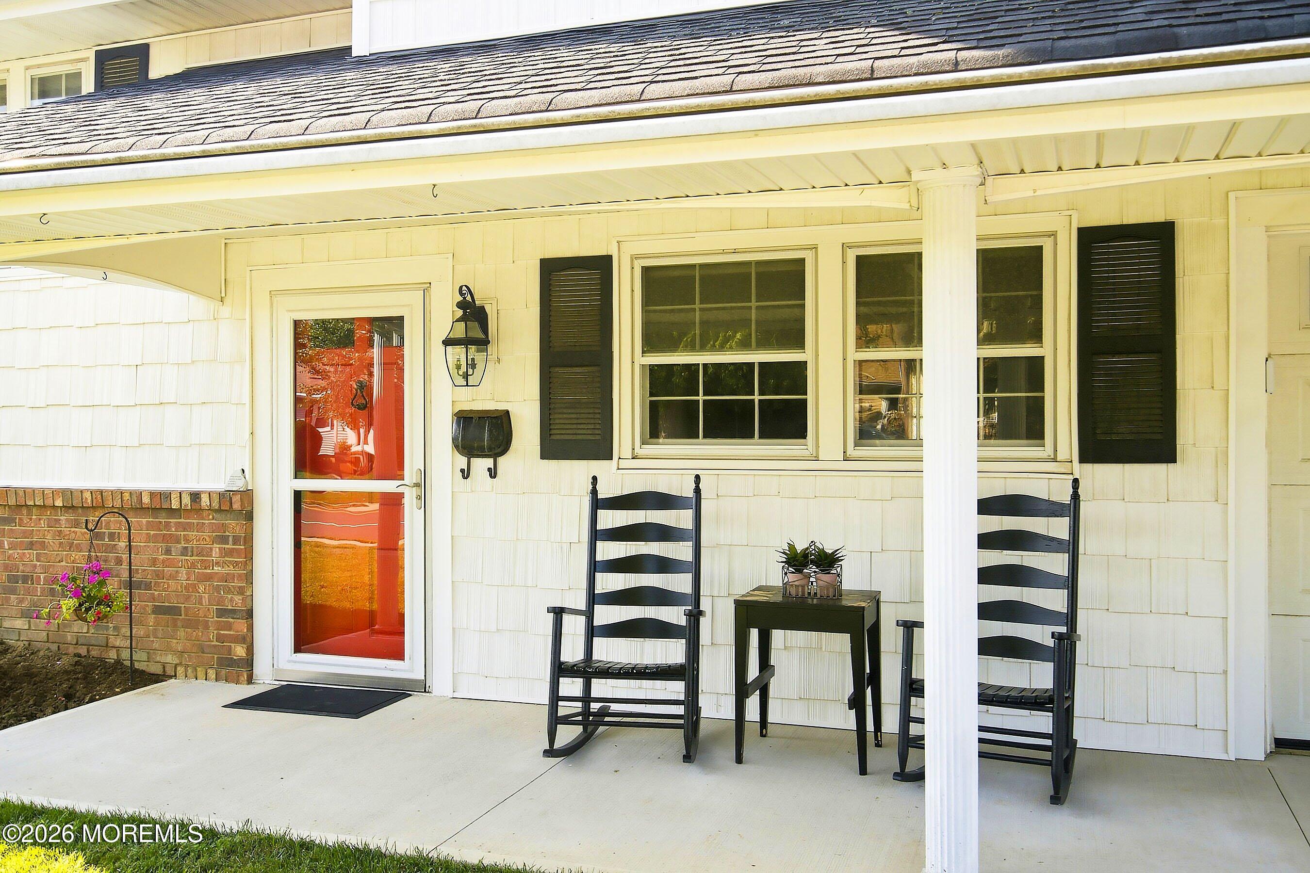 1119 Lakewood Road