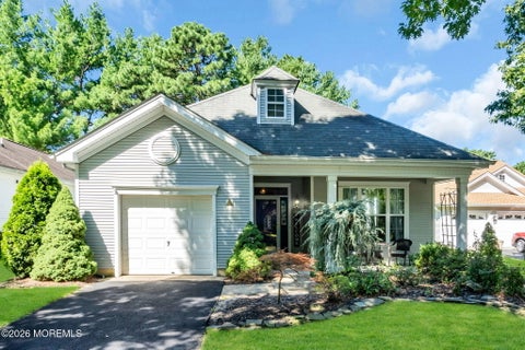 Photo of 22 Amberwinds Court, Lakewood, NJ 08701 (MLS # 22627687)