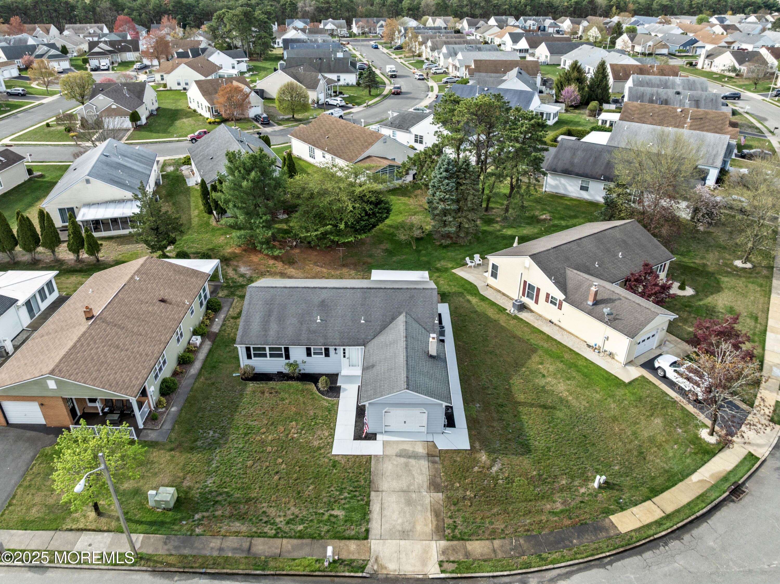 50 Doral Drive, Toms River, New Jersey image 25
